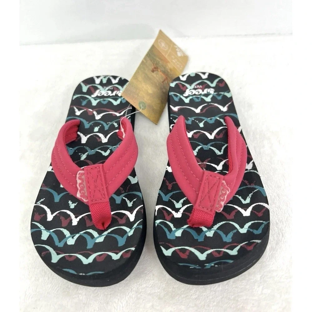 Reef Little AHI Flip Flops Pink Black Kids Girl 11 / 12 Flat Slip On Sandals NEW